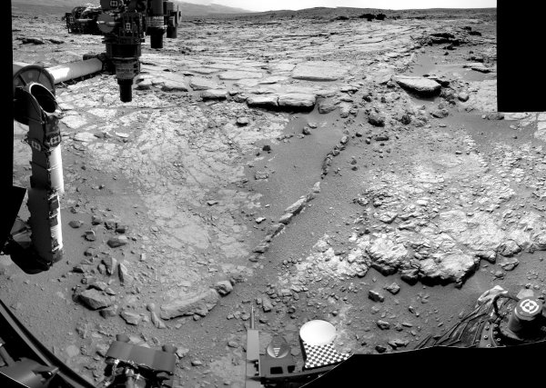 Уфологи нашли руины города на Марсе: На Красной планете живут лилипуты?