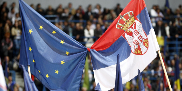 Президент Сербии назвал членство в ЕС первоочередной задачей