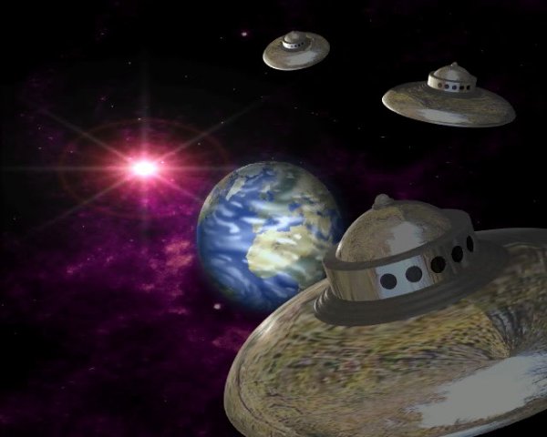 Сотни гигантских НЛО угрожают Земле: Космические корабли определенно держат курс на нашу планету
