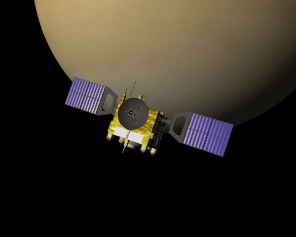Ученые изучили аномалии темной стороны Венеры: Что "скрывает" планета?