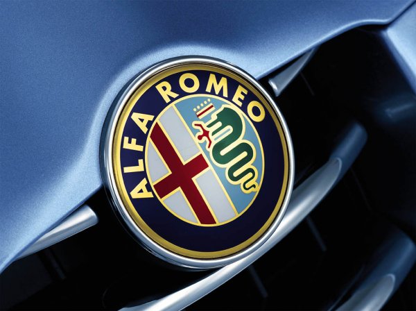 Выход флагманского седана Alfa Romeo Alfetta перенесли на три года