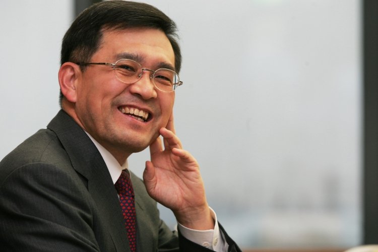 Генеральный руководитель и вице-президент Самсунг Electronics уходит в отставку