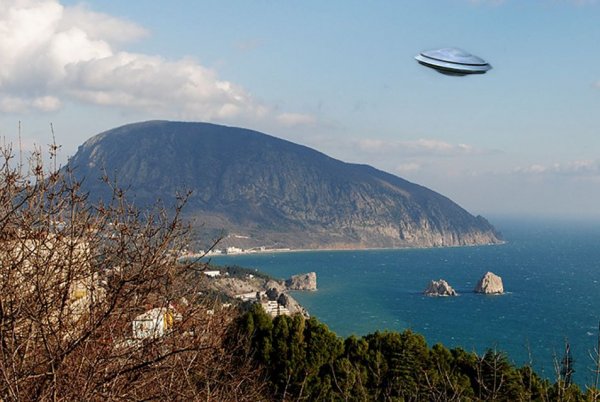 Уфолог рассказал о том, где в Крыму можно встретить НЛО: Полуостров скрывает сразу несколько баз пришельцев
