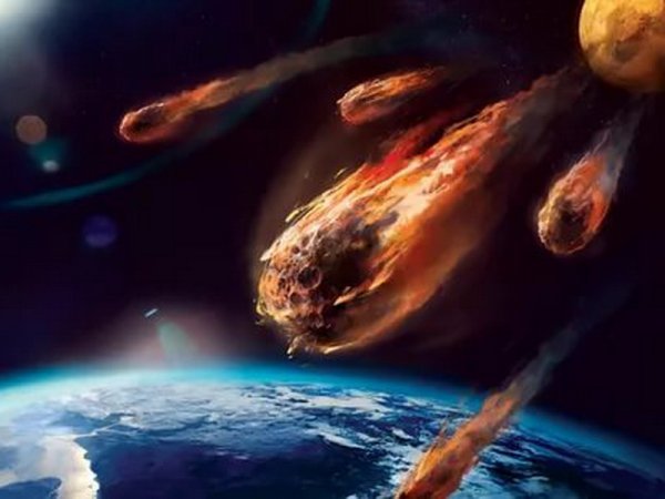 Ученые вычислили вероятность падения метеорита на человека: Что останется от нас после удара небесного тела?