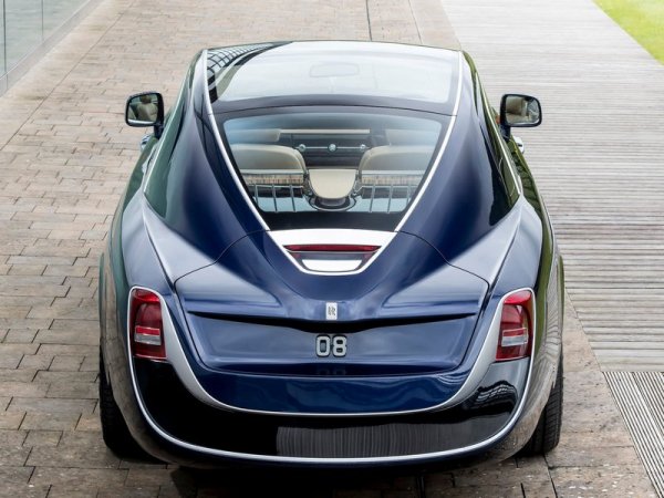 Rolls-Royce планирует разрабатывать больше индивидуальных автомобилей