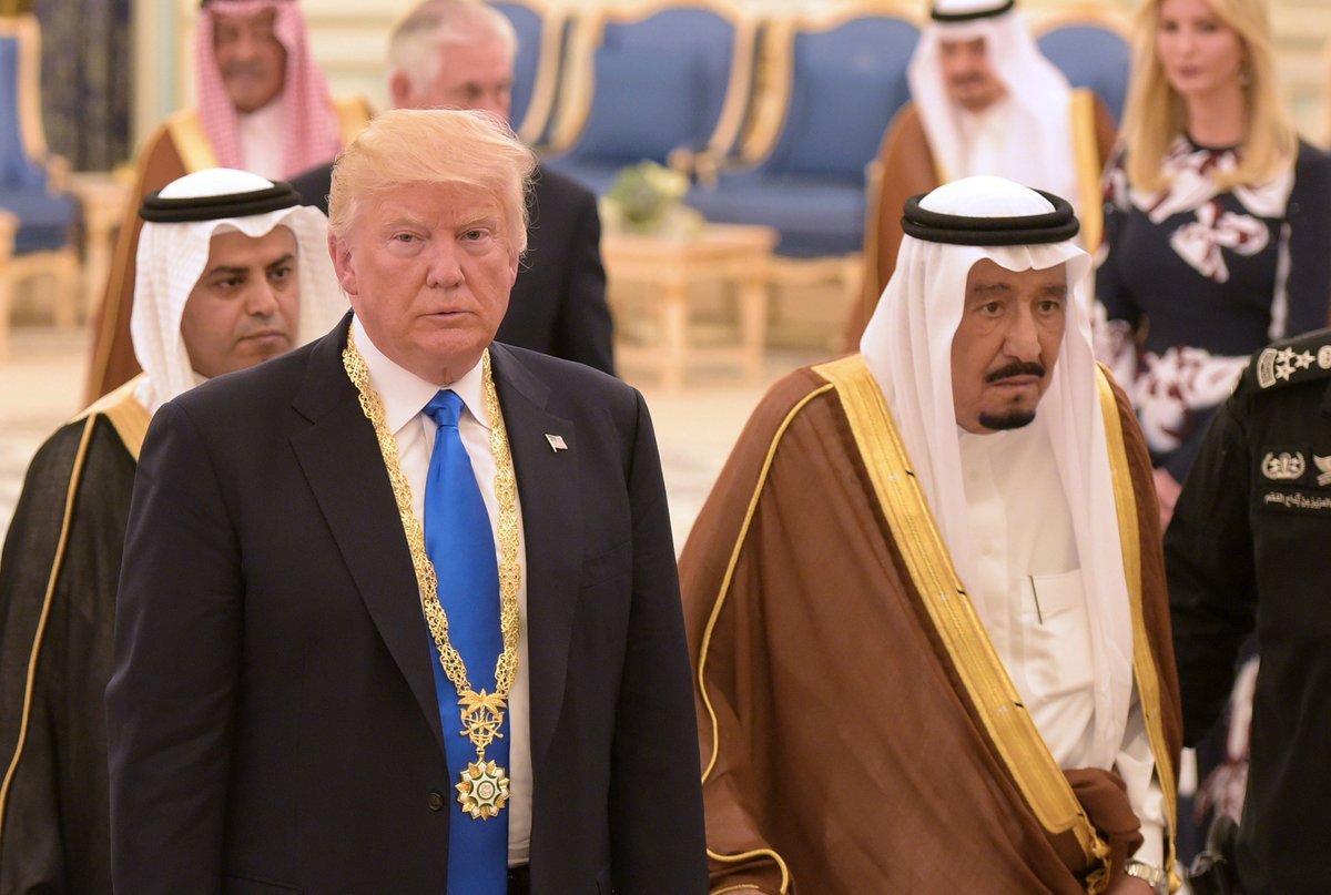 Трамп и монарх Саудовской Аравии обсудили размещение акций Saudi Aramco