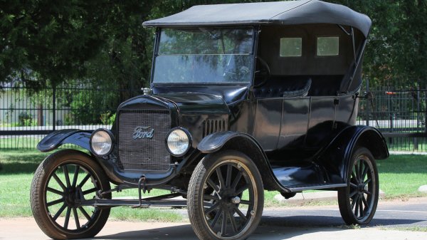 В Москве продают ретро-автомобиль Ford Model T 1923 года за 5 млн рублей