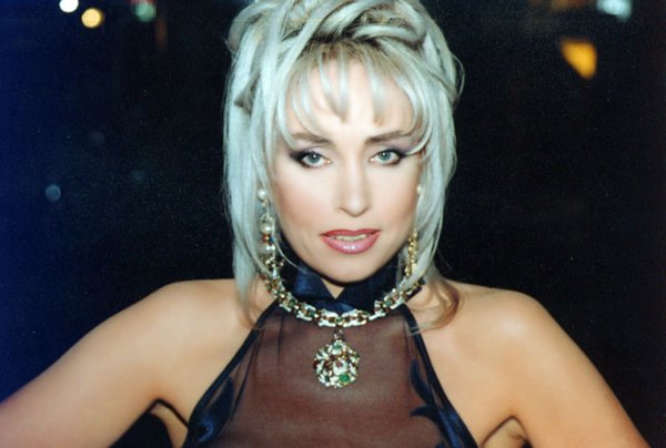 Популярная в 90-х певица Татьяна Маркова вернулась на сцену после смерти сына