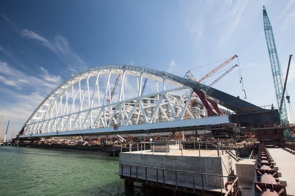 В Крыму прокомментировали призыв Украины помешать строительству моста