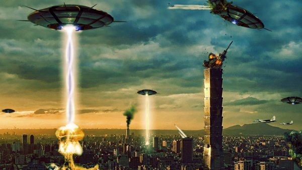 Инопланетяне нападут на Землю до конца года? Человечество готовит ядерное и биологическое оружие