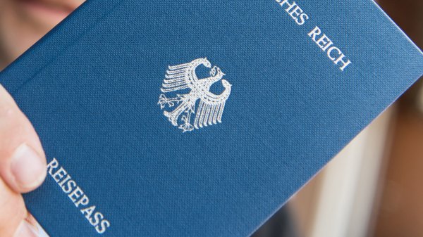 Количество «граждан Рейха» в Германии выросло на 56% за год