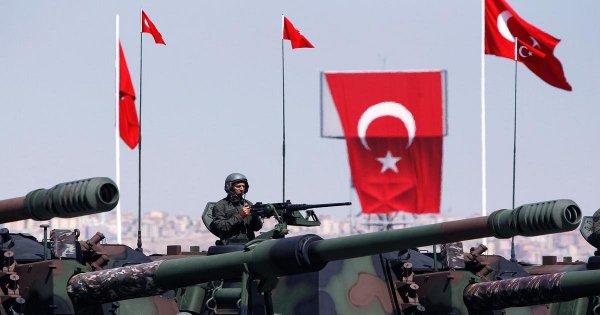 Армия Турции наступает на позиции курдов в Афринах