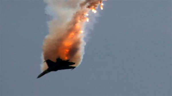 В Турции потерпел крушение военный самолет