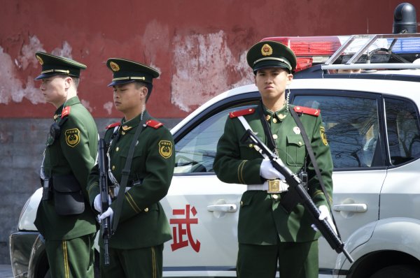 В Китае мужчина с ножом убил четырех человек в своем доме