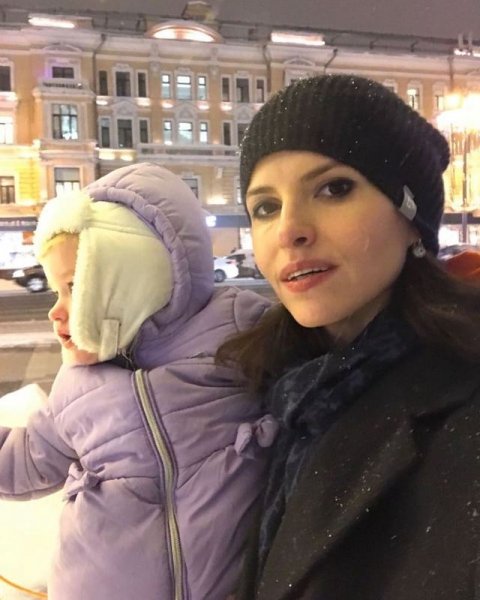 Сергей Безруков опубликовал фото своей подросшей дочери от Анны Матисон
