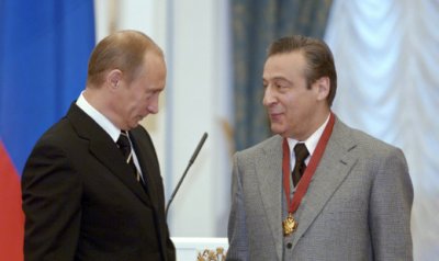 Владимир Путин поздравил Геннадия Хазанова с 70-летним юбилеем