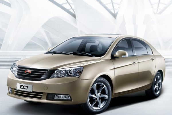 Geely Emgrand EC7 стал самым продаваемым в России китайским автомобилем года
