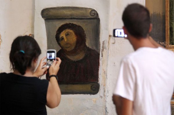 В Испании «Пушистый Иисус» привлек 160 тысяч туристов