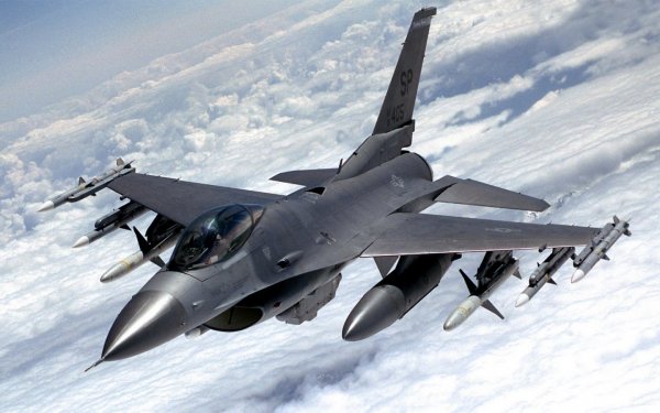 Пакистан отказался от покупки у США истребителей F-16