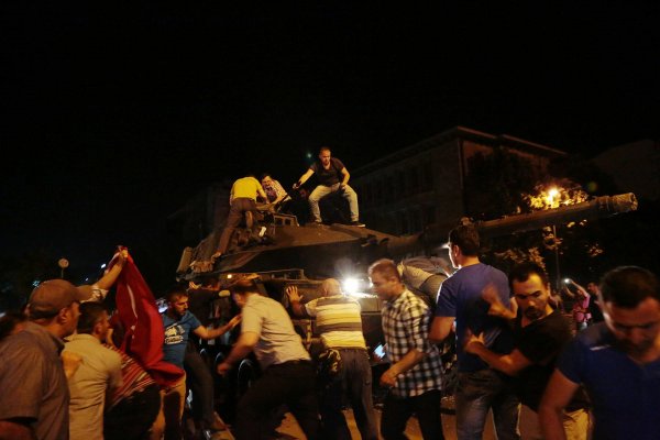 Попытка военного переворота в Турции: Как это происходило