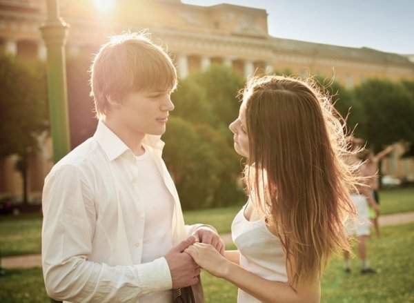 Ученые: Любовь возникает между людьми после четырех свиданий