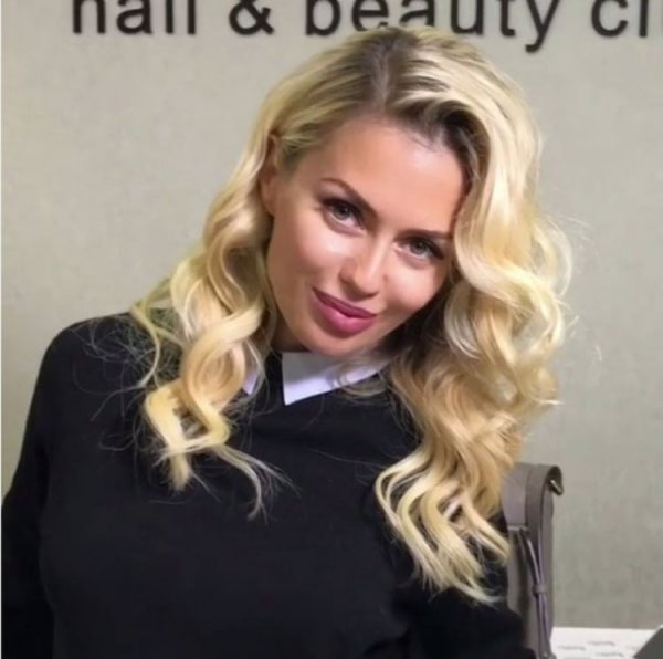 Виктория Боня пострадала от действий парикмахеров