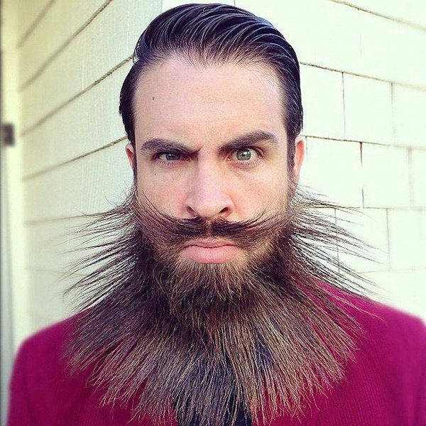 Отращивать длинную бороду уже не модно