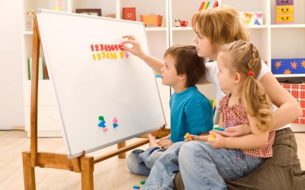 Ученые рассказали, стоит ли обучать детей математике в раннем возрасте