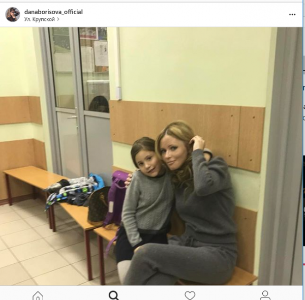 Известная телеведущая Дана Борисова госпитализирована с воспалением легких