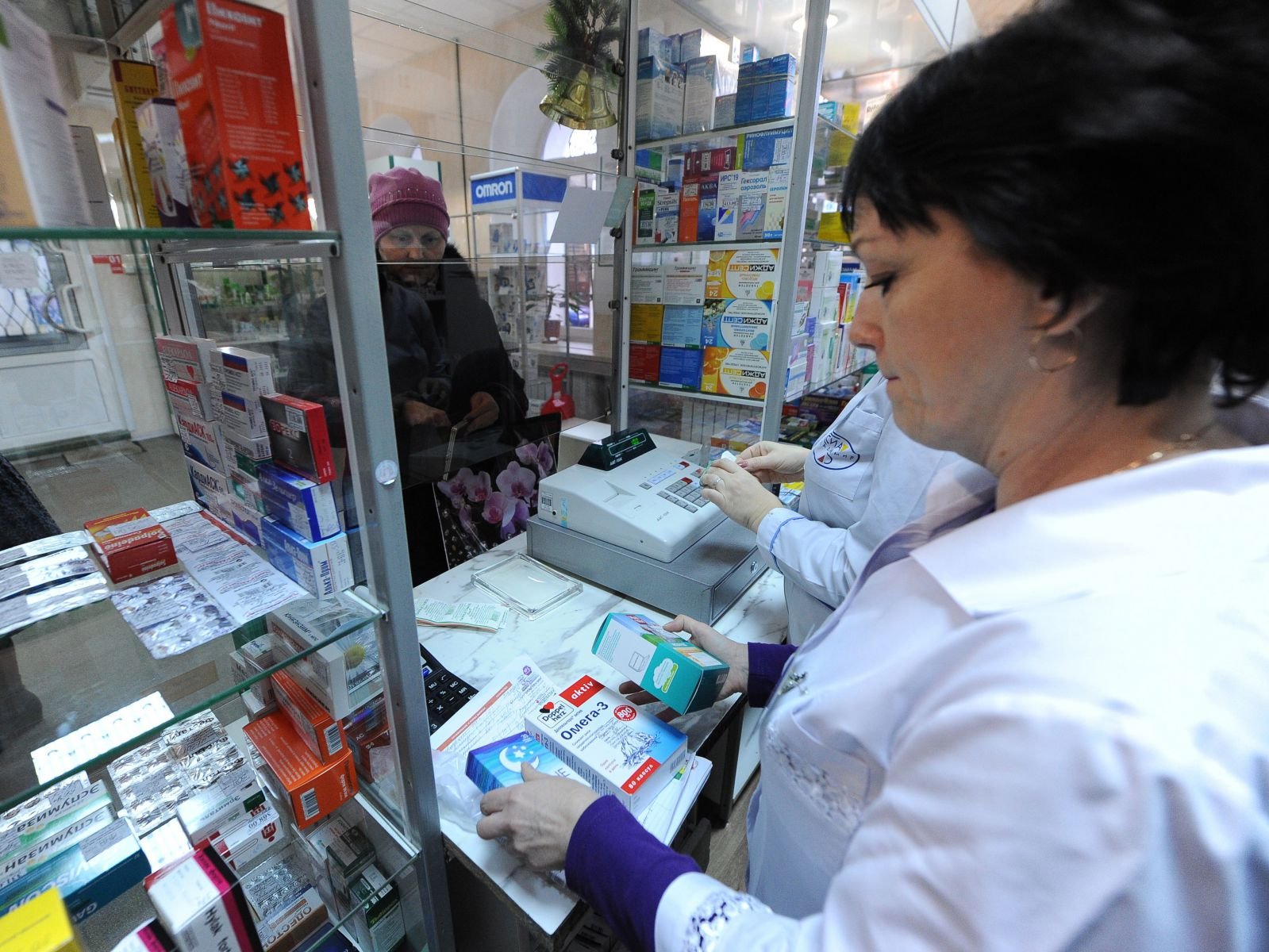 Реализован препарат. Украинская аптека. Лекарства в аптеке ТАСС.