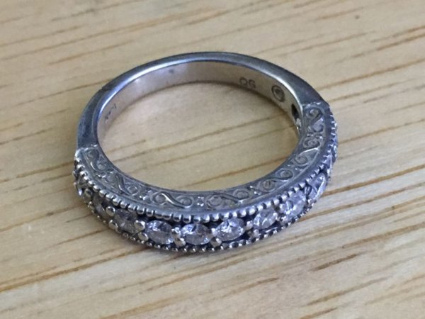 Сантехник из Огайо нашел утерянное 10 лет назад обручальное кольцо