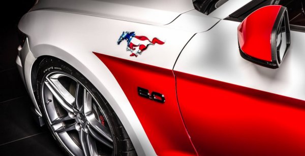 Специалисты модернизировали купе Ford Mustang GT by Roush