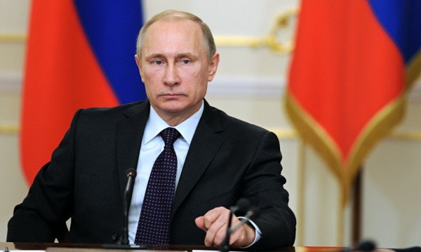 Путин подписал указ о безвизовом режиме для неграждан Латвии и Эстонии