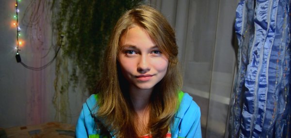 17-летняя Саша Капустина запустила новый клип с пародией "Тебе не будет больно"