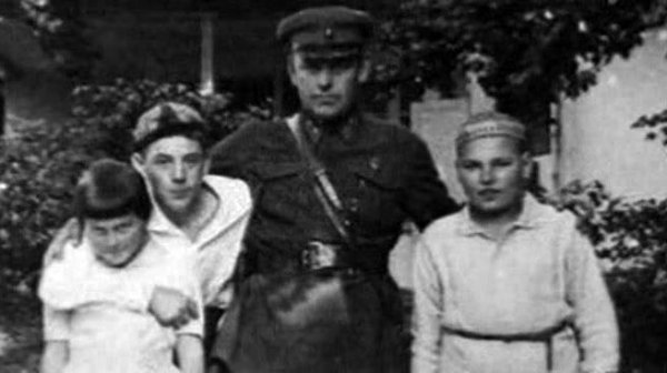 Тайны Сталина: рассекреченные архивы о вожде