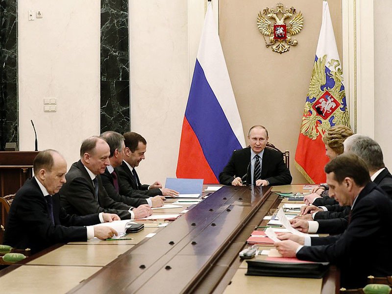 Оперативный совет безопасности. Совещание с постоянными членами совета безопасности. Совет безопасности РФ 1992 года.