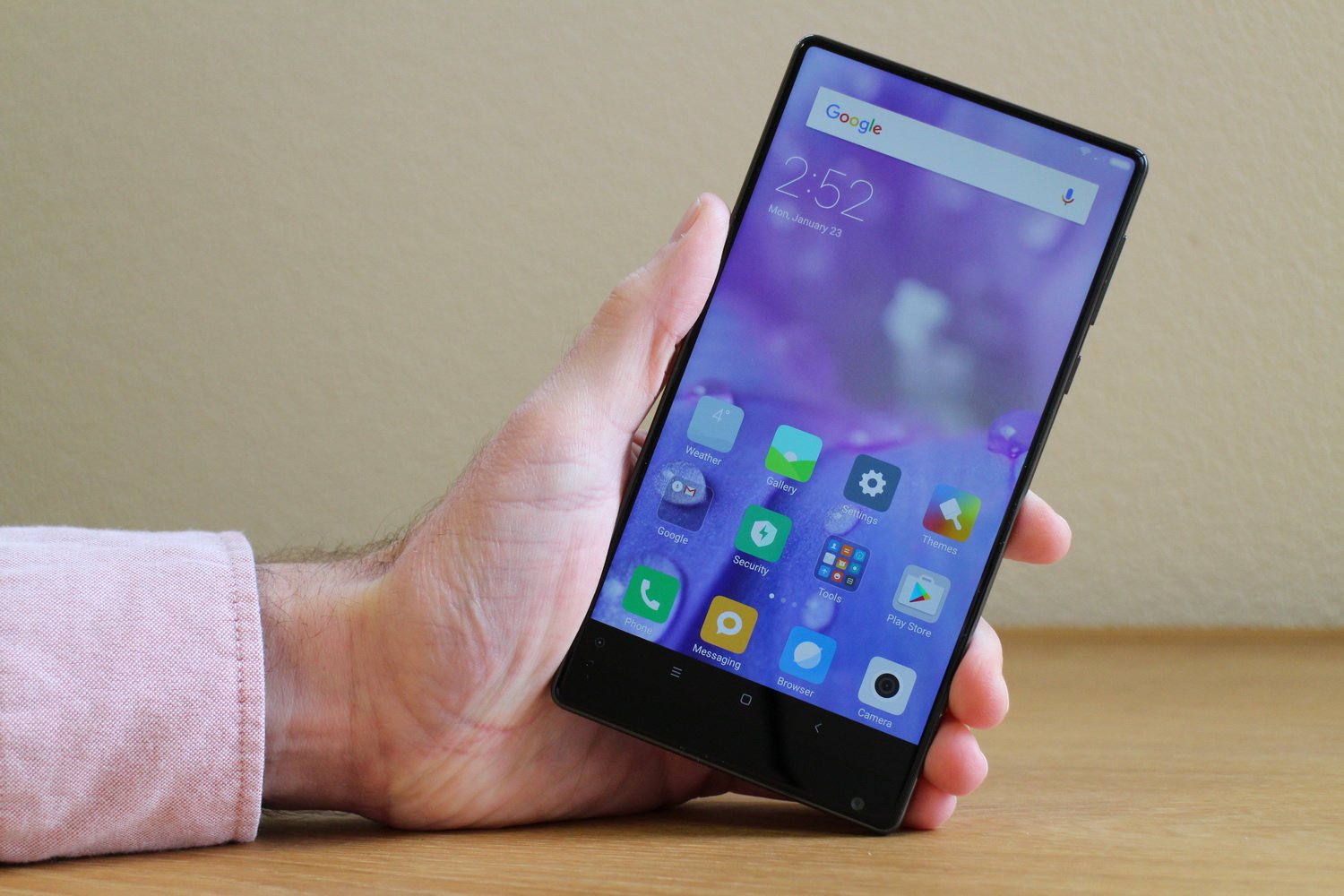 Xiaomi покажет новый гаджет за день до презентации iPhone 8