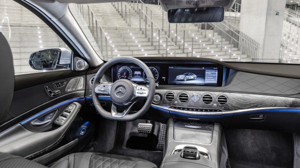 Плагин-гибридный Mercedes-Benz S560s дебютировал во Франкфурте