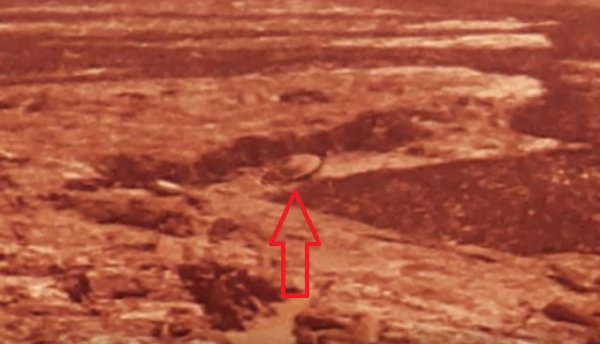 На Марсе нашли потерпевший крушение инопланетный корабль: После передачи данных об НЛО установка исчезла при загадочных обстоятельствах