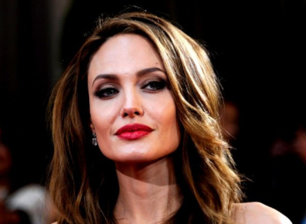 СМИ: Анджелина Джоли закрутила новый роман