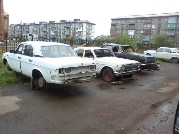 В Санкт-Петербурге нашли незаконную свалку автомобилей