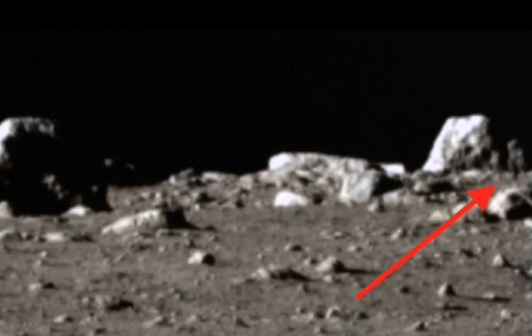 Уоринг показал на видео инопланетянина на Луне: NASA  придало ретуши снимок здания на спутнике