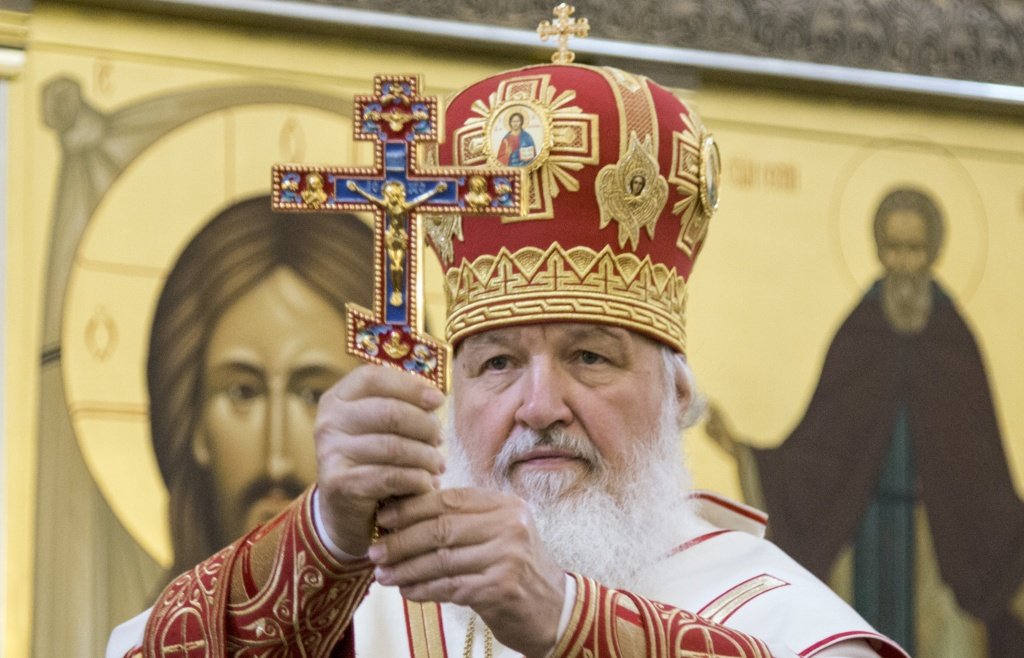 Патриарх Кирилл призвал добрыми деяниями почтить чудо Рождества Христова