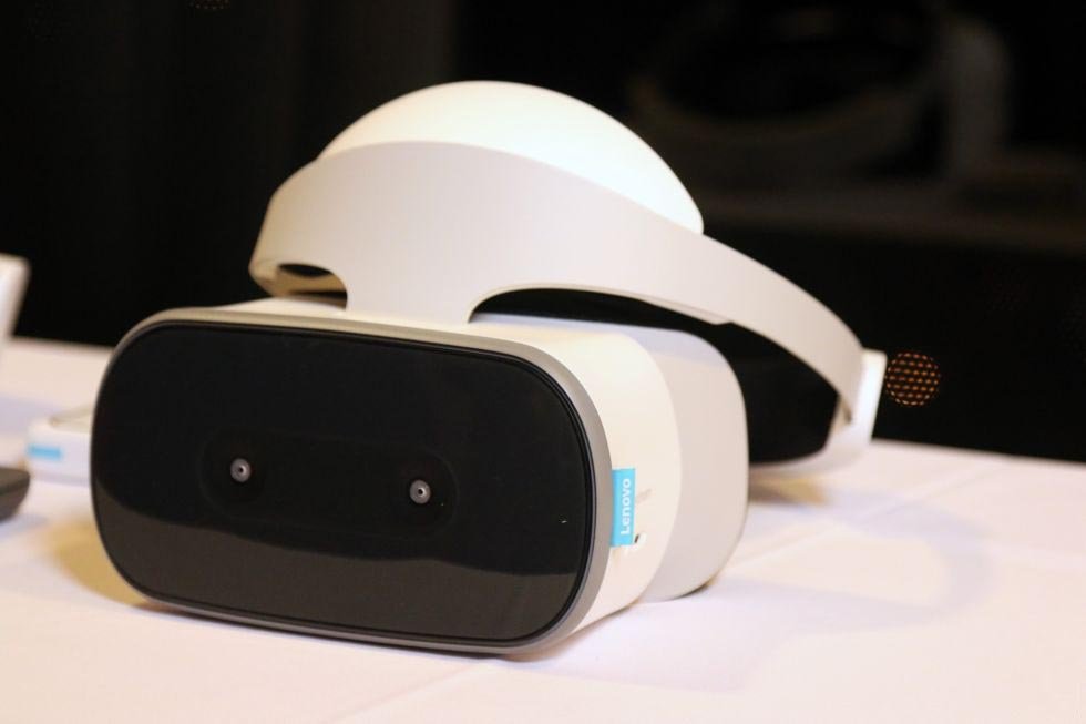 Lenovo и Google показали автономный шлем виртуальной реальности