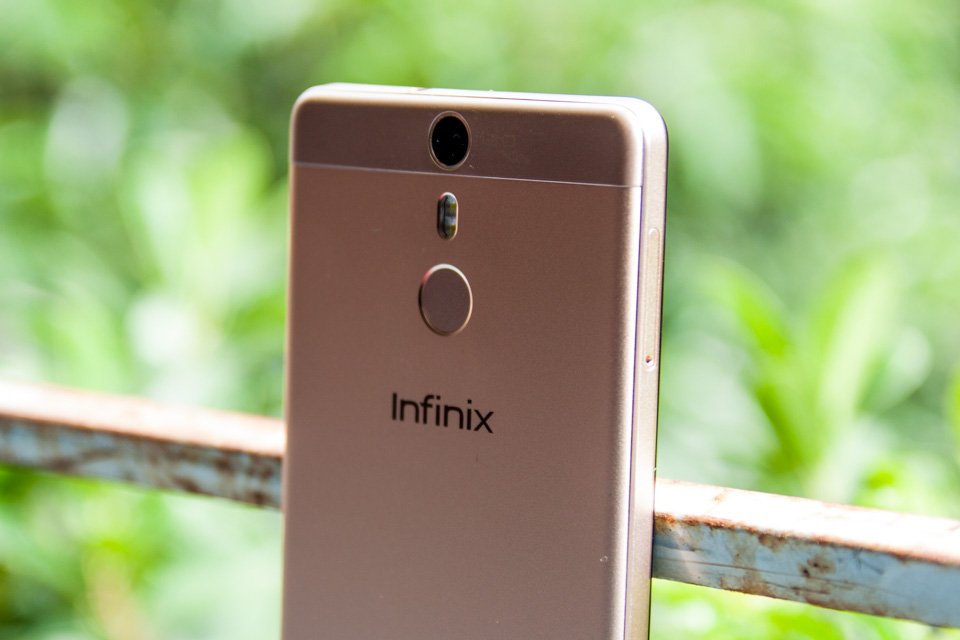 Infinix Phone бюджетные. Infinix крышка. Xiaomi Infinix. Смартфон Infinix МТС. Infinix 30 16 256