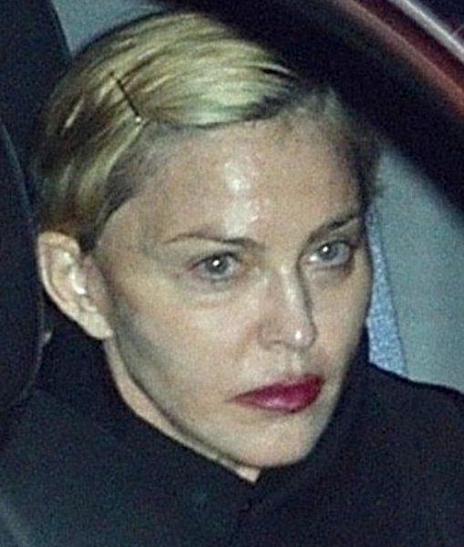 "Без фотошопа": Реальное фото Мадонны шокировало публику