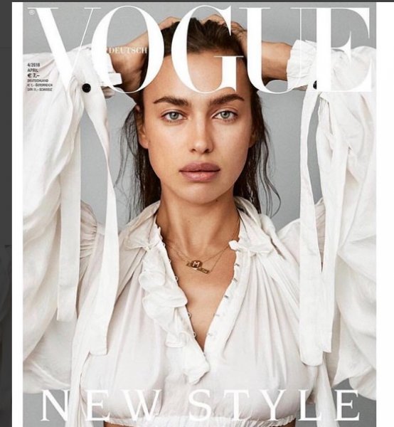 Ирина Шейк показала торчащие соски на обложке Vogue
