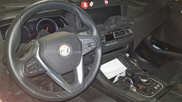 Опубликованы свежие шпионские фото кроссовера BMW X5