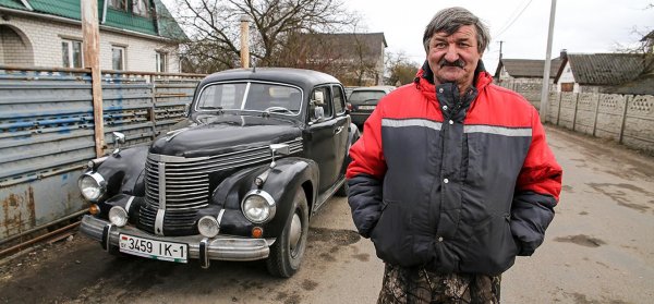 Белорусский пенсионер возрождает ретро-автомобили своими руками