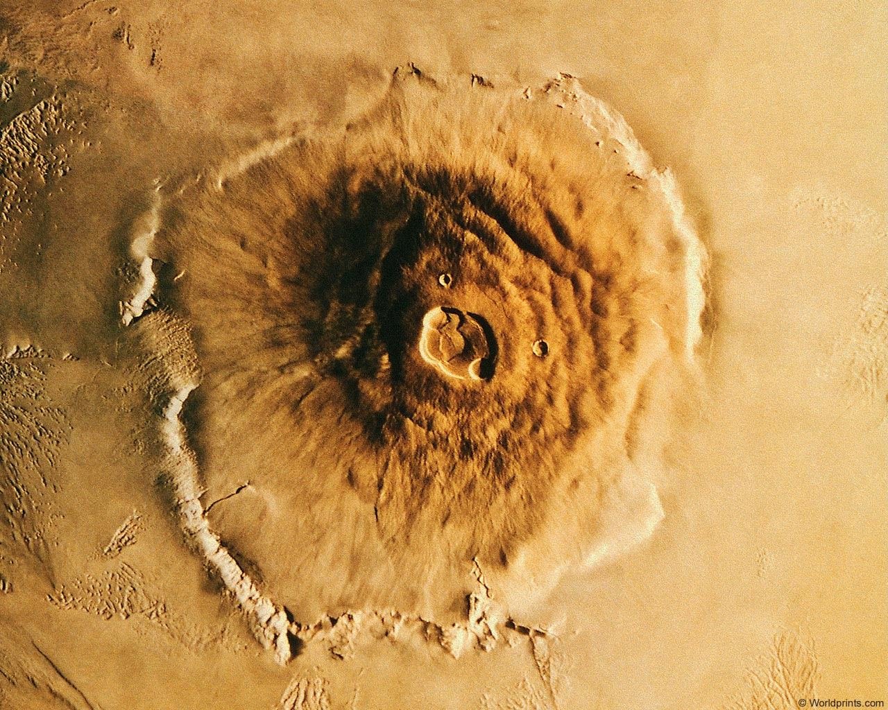 Высочайшая гора солнечной системы находится. Гора Олимп на Марсе. Марсианский потухший вулкан гора Олимп. Вулкан Олимп на Марсе. Олимпус Монс на Марсе.
